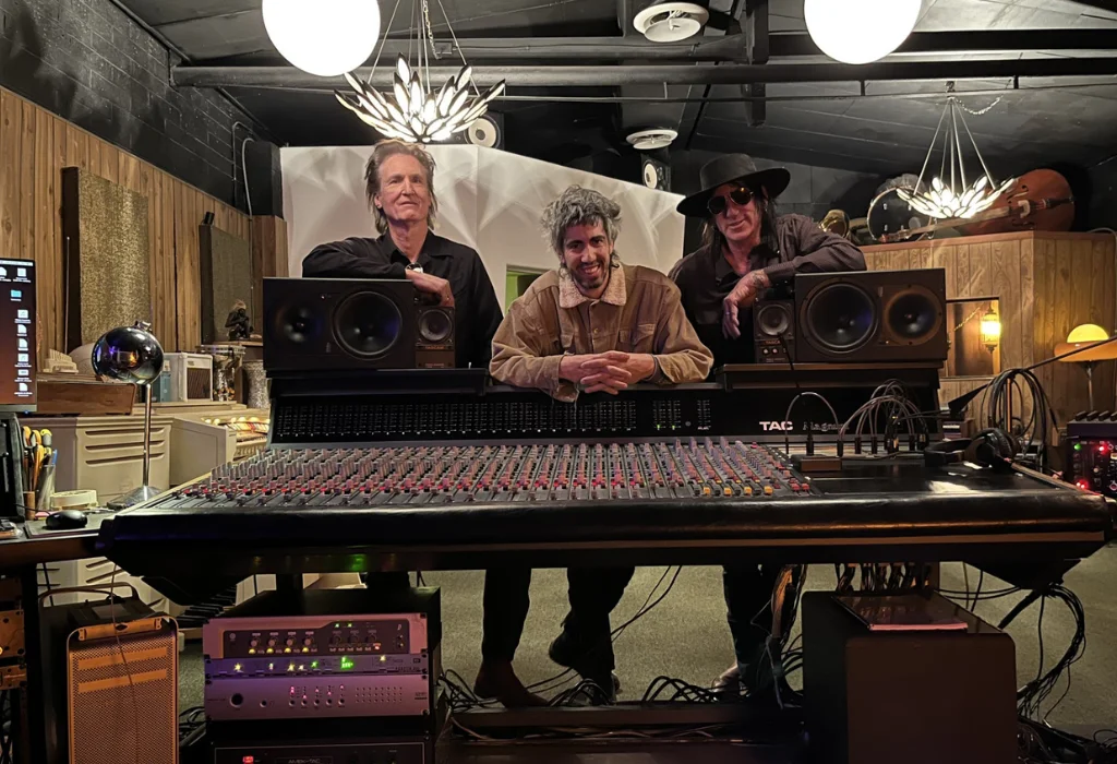 Road Runner Studio